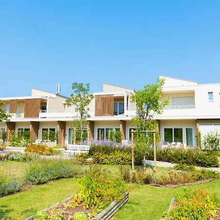 Seapark ジュリアノーヴァ