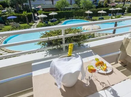 Hotel Seapark 4*