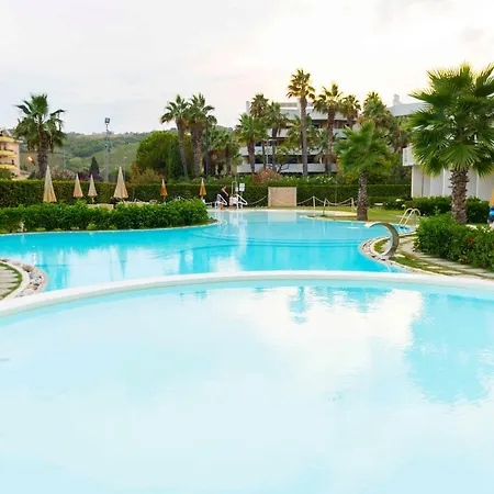 Seapark Spa 4* Giulianova