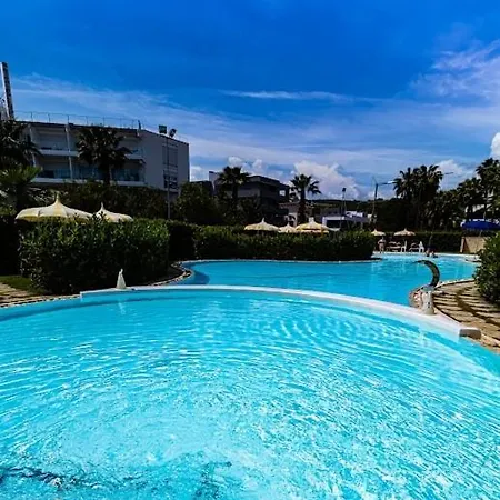 ホテル Seapark 4*