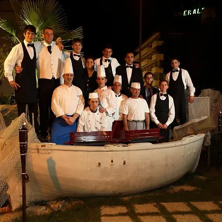 Hotel Seapark 4*